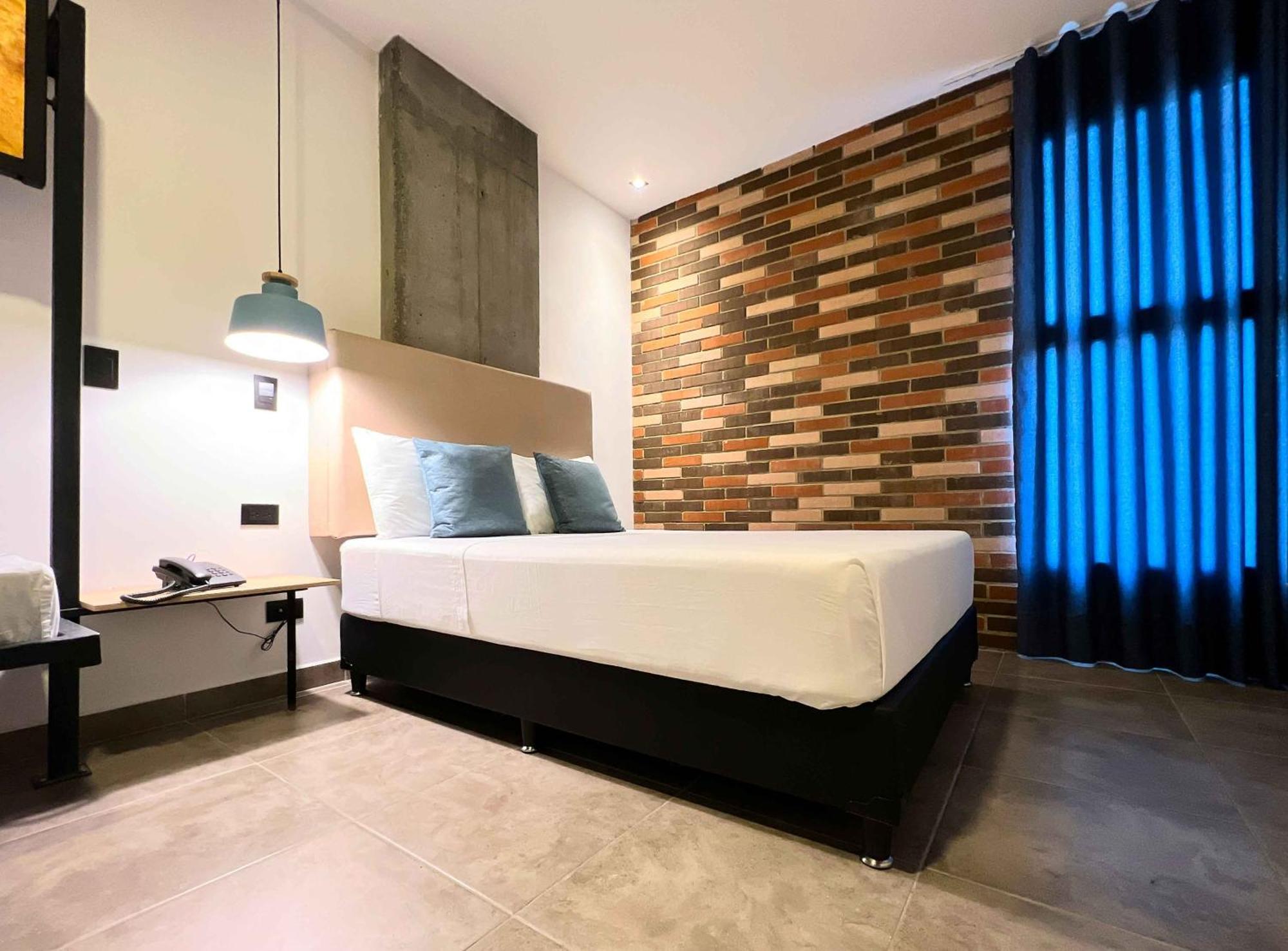 Apartahotel Medellín Zewnętrze zdjęcie