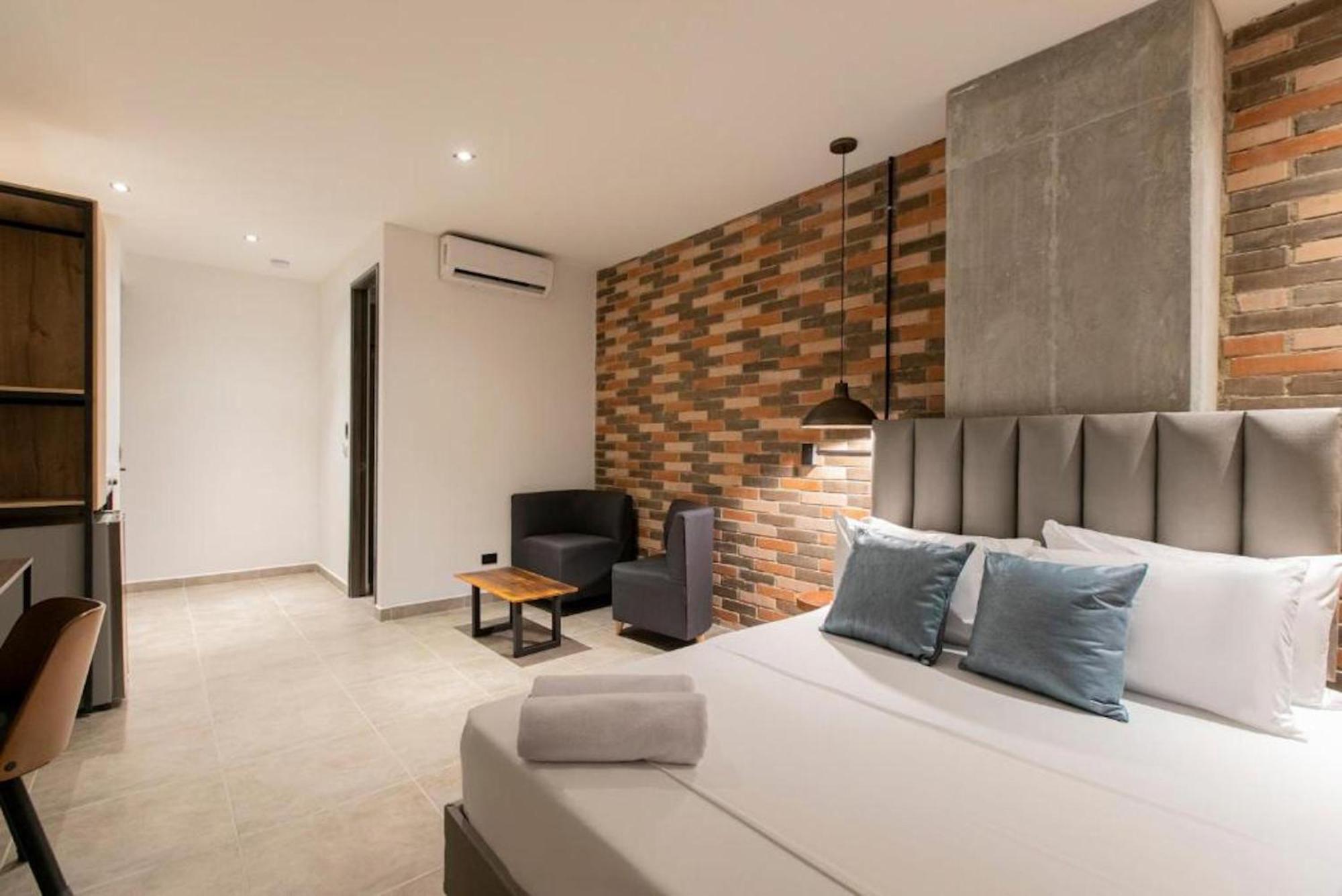 Apartahotel Medellín Zewnętrze zdjęcie