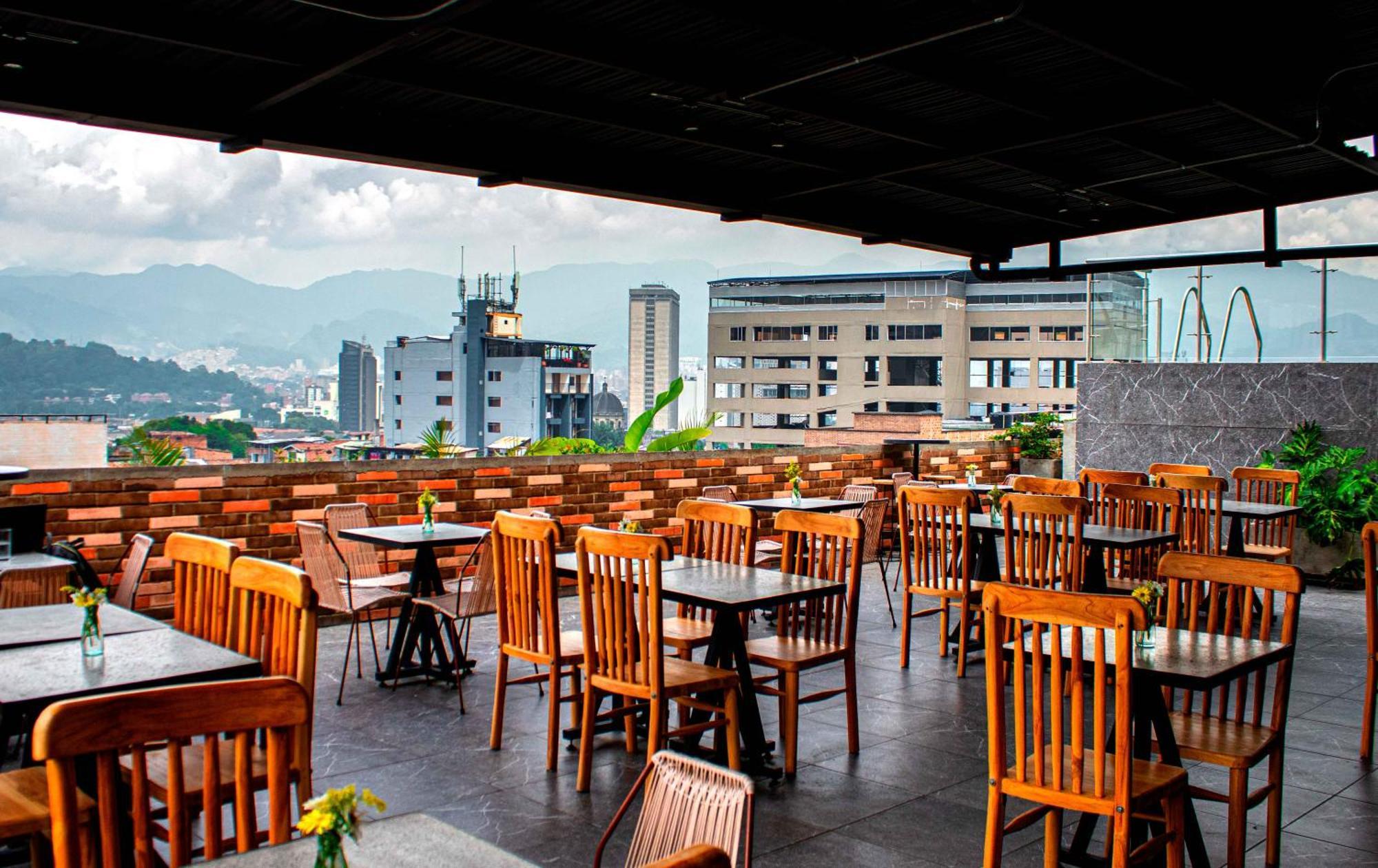 Apartahotel Medellín Zewnętrze zdjęcie